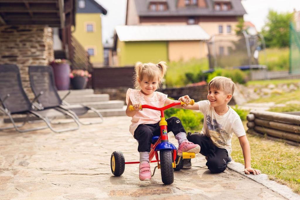 Apartmany Engadin Boží Dar المظهر الخارجي الصورة